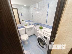 1-к квартира, посуточно, 35м2, 7/10 этаж