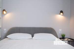 Студия квартира, посуточно, 45м2, 1/19 этаж