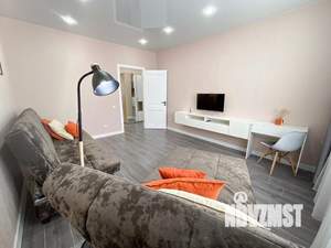 2-к квартира, посуточно, 56м2, 1/1 этаж