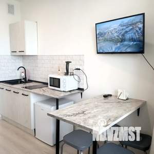 Студия квартира, посуточно, 26м2, 18/24 этаж