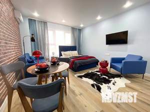 1-к квартира, посуточно, 33м2, 1/1 этаж