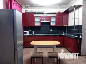 Студия квартира, посуточно, 40м2, 2/9 этаж