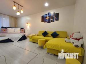 1-к квартира, посуточно, 35м2, 1/9 этаж