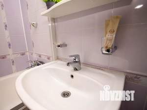 1-к квартира, посуточно, 34м2, 2/9 этаж