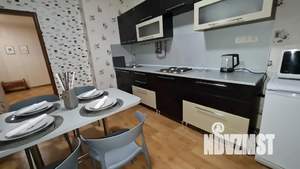 1-к квартира, посуточно, 46м2, 1/1 этаж