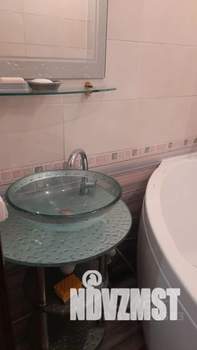1-к квартира, посуточно, 54м2, 1/5 этаж