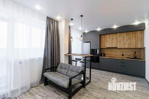 Студия квартира, посуточно, 38м2, 22/24 этаж