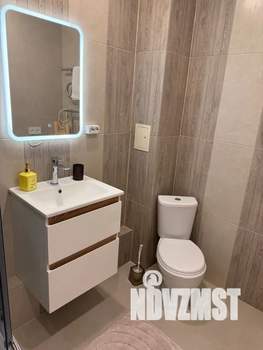 Студия квартира, посуточно, 38м2, 15/25 этаж