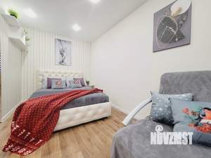 Студия квартира, посуточно, 53м2, 2/5 этаж