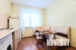 1-к квартира, посуточно, 40м2, 4/9 этаж
