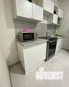 2-к квартира, посуточно, 46м2, 16/24 этаж