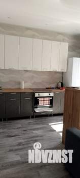 Студия квартира, посуточно, 45м2, 17/24 этаж