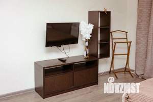 2-к квартира, посуточно, 64м2, 1/1 этаж