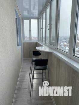 Студия квартира, посуточно, 66м2, 10/21 этаж