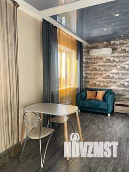 Студия квартира, посуточно, 42м2, 20/24 этаж