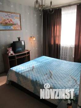 1-к квартира, посуточно, 40м2, 4/10 этаж