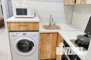 2-к квартира, посуточно, 40м2, 1/15 этаж