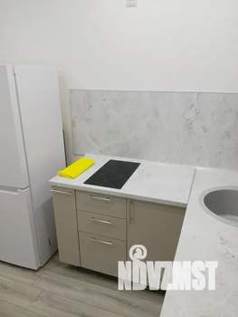 1-к квартира, посуточно, 40м2, 9/16 этаж