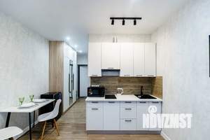 Студия квартира, посуточно, 27м2, 24/24 этаж