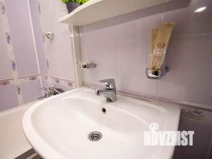 1-к квартира, посуточно, 34м2, 2/9 этаж