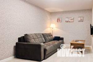 2-к квартира, посуточно, 40м2, 1/15 этаж