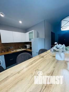 Студия квартира, посуточно, 35м2, 5/24 этаж