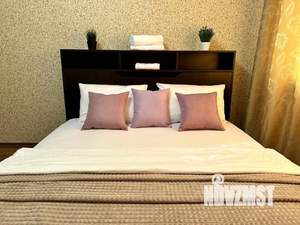 1-к квартира, посуточно, 53м2, 1/1 этаж