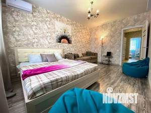 1-к квартира, посуточно, 65м2, 1/1 этаж