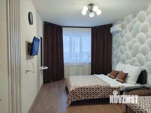 1-к квартира, посуточно, 41м2, 18/24 этаж