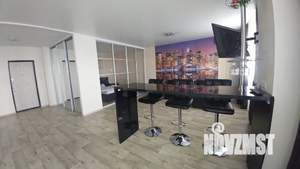 Студия квартира, посуточно, 57м2, 12/21 этаж