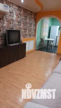 2-к квартира, посуточно, 48м2, 1/5 этаж