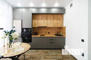 Студия квартира, посуточно, 42м2, 8/24 этаж