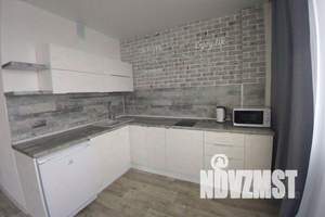 1-к квартира, посуточно, 45м2, 18/21 этаж