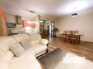 3-к квартира, посуточно, 150м2, 1/1 этаж