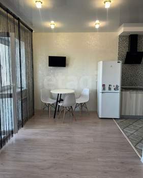 1-к квартира, на длительный срок, 42м2, 10/18 этаж