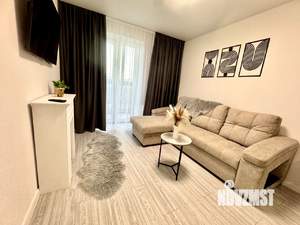 1-к квартира, посуточно, 40м2, 6/9 этаж