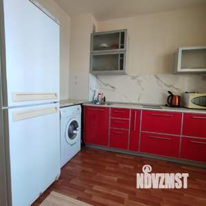 1-к квартира, посуточно, 36м2, 6/9 этаж