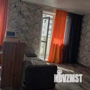 Студия квартира, посуточно, 28м2, 17/24 этаж
