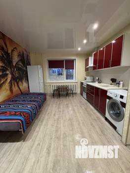 1-к квартира, посуточно, 38м2, 1/1 этаж