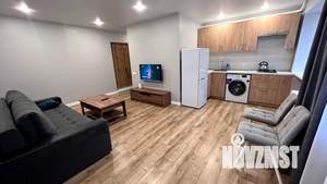 1-к квартира, посуточно, 42м2, 1/5 этаж