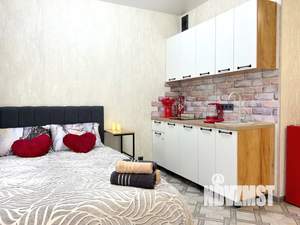 Студия квартира, посуточно, 25м2, 2/8 этаж