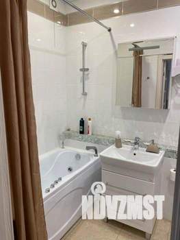 1-к квартира, посуточно, 57м2, 1/1 этаж