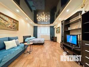 1-к квартира, посуточно, 54м2, 1/1 этаж