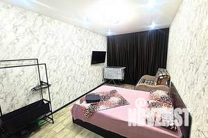 1-к квартира, посуточно, 40м2, 1/3 этаж