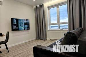 2-к квартира, посуточно, 40м2, 17/18 этаж