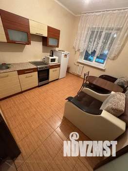 2-к квартира, посуточно, 62м2, 4/9 этаж