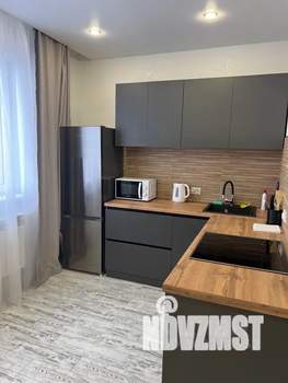 1-к квартира, посуточно, 32м2, 7/9 этаж