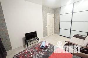 1-к квартира, посуточно, 40м2, 1/4 этаж