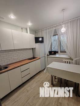 1-к квартира, посуточно, 44м2, 3/12 этаж