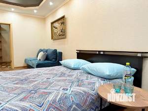 1-к квартира, посуточно, 54м2, 1/1 этаж